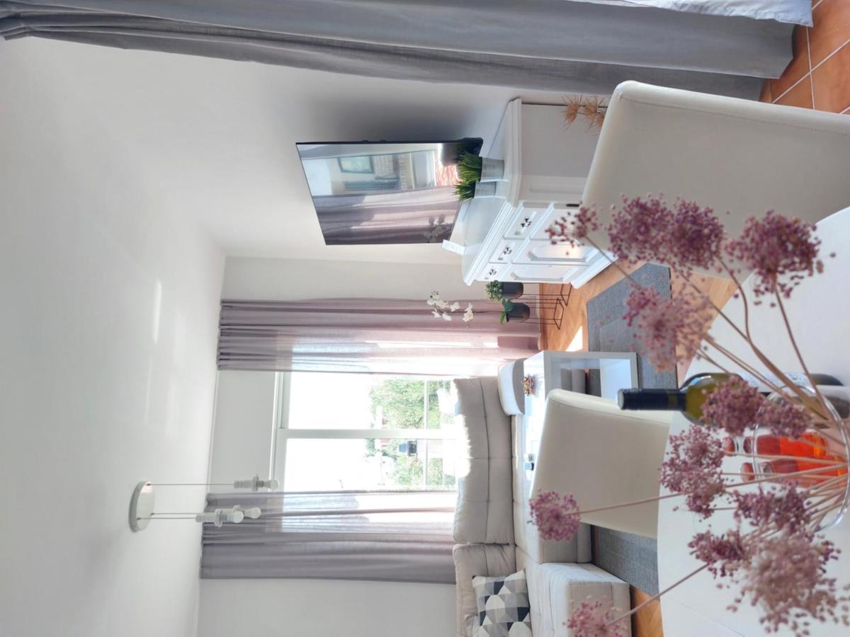Gulin Apartments Vodice Eksteriør bilde